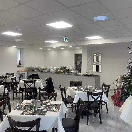 Lejlighedshotel Akvarium Apartmanhazak