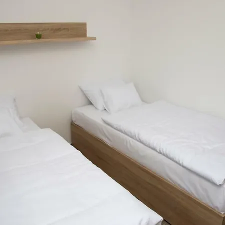 Akvarium Apartmanhazak Keszthely